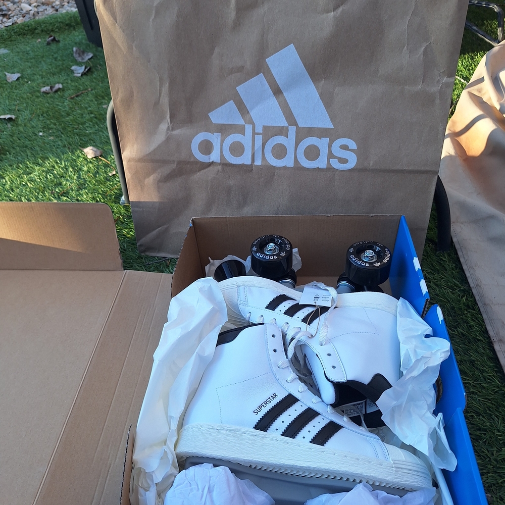 NWT Adidas Superstar 82 W White and Black Womens High-Top Sneaker Skates 5 1/2 - Picture 10 of 10